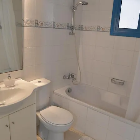 Mediterranean Pearl, 3 Min Walk To The Sea 레메소스